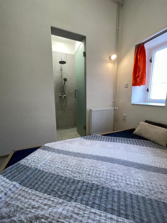 Red&Black Apartment City Centr, Na Hradbach 118 Острава Екстериор снимка