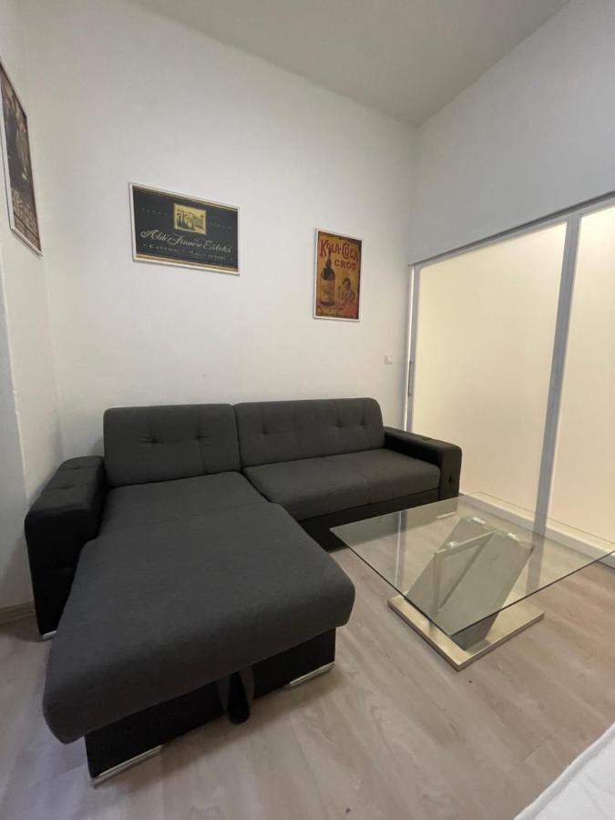 Red&Black Apartment City Centr, Na Hradbach 118 Острава Екстериор снимка