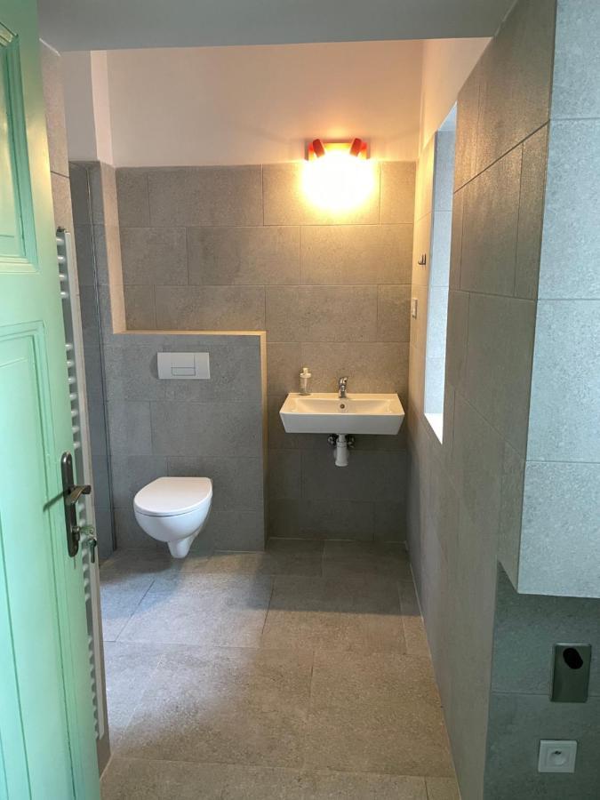 Red&Black Apartment City Centr, Na Hradbach 118 Острава Екстериор снимка