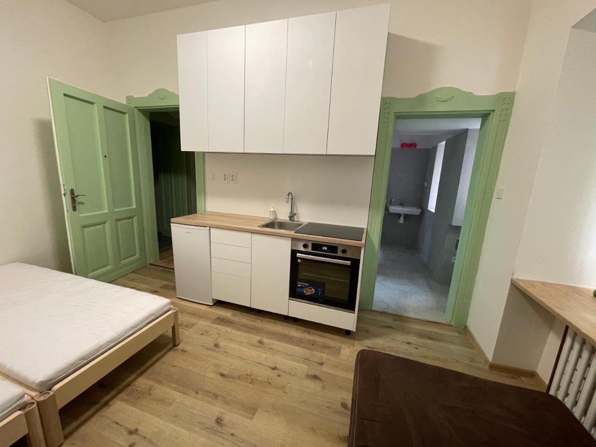 Red&Black Apartment City Centr, Na Hradbach 118 Острава Екстериор снимка