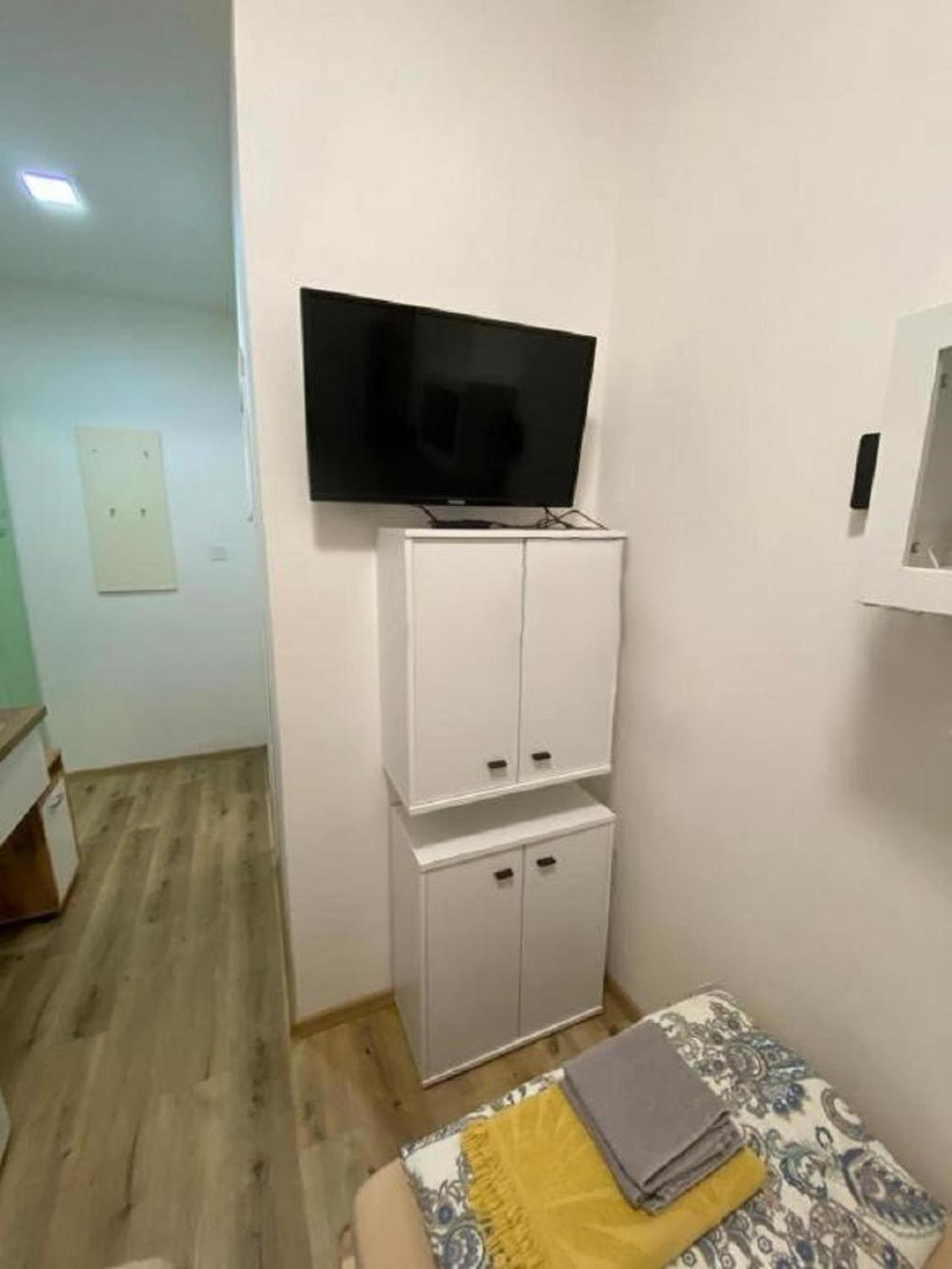 Red&Black Apartment City Centr, Na Hradbach 118 Острава Екстериор снимка